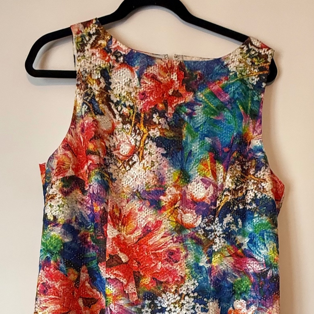 Preloved Leslie Fay Floral Midi Dress Size 14

LOT U